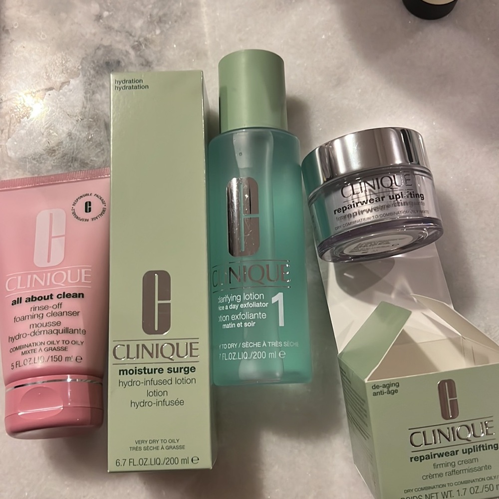 Clinique skincare bundle cleanser lotion cream